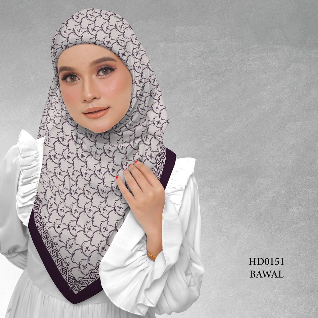 Tudung Bawal (Square Hijab) in HD0151